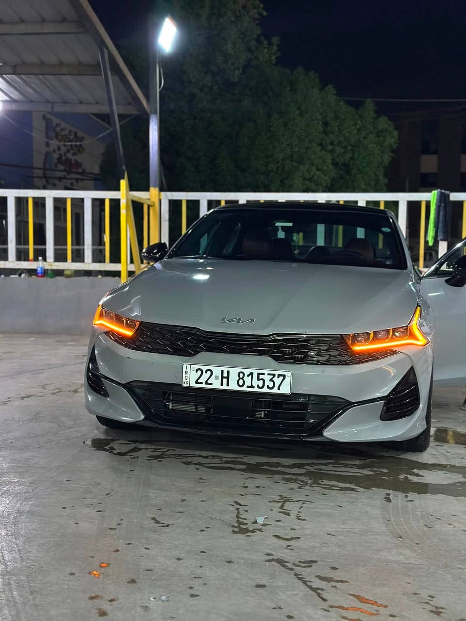 K5 1600 ٢٠٢٢ للبيع  
رقم اربيل باسمي تحويل مباشر 

السياره  مواصفات جيت لاين فول 
لون اسمنتي 
بانوراما
لدً امامي خلفي 
رادارات 
نقطه عمياء
تحديد مسار
قياده اليه
داخلً احمر
مركبلها عازل جام مال حراره 

حادث السياره.  بنيد صبغ فقط بدون ايرباك اكرر بدون ايرباك 
جاملغ امامي بي بارد
مكان السياره بغداد

ماشيه ١٠٠ الف كيلو متر. ع ايدي السياره ترايها حلو  وبدون اي عطل

السعر خاص

***********
