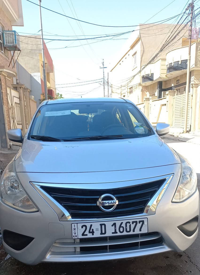 نيسان فيرسا ٢٠١٧
مكينه حجم ١٦ كير محرك تدفئه
 تبريد كهربائيات كله شرط..
سعر ١١٠ بيها مجال..
ضرر جاملغ وربع الباب الخلف السايق
***********
