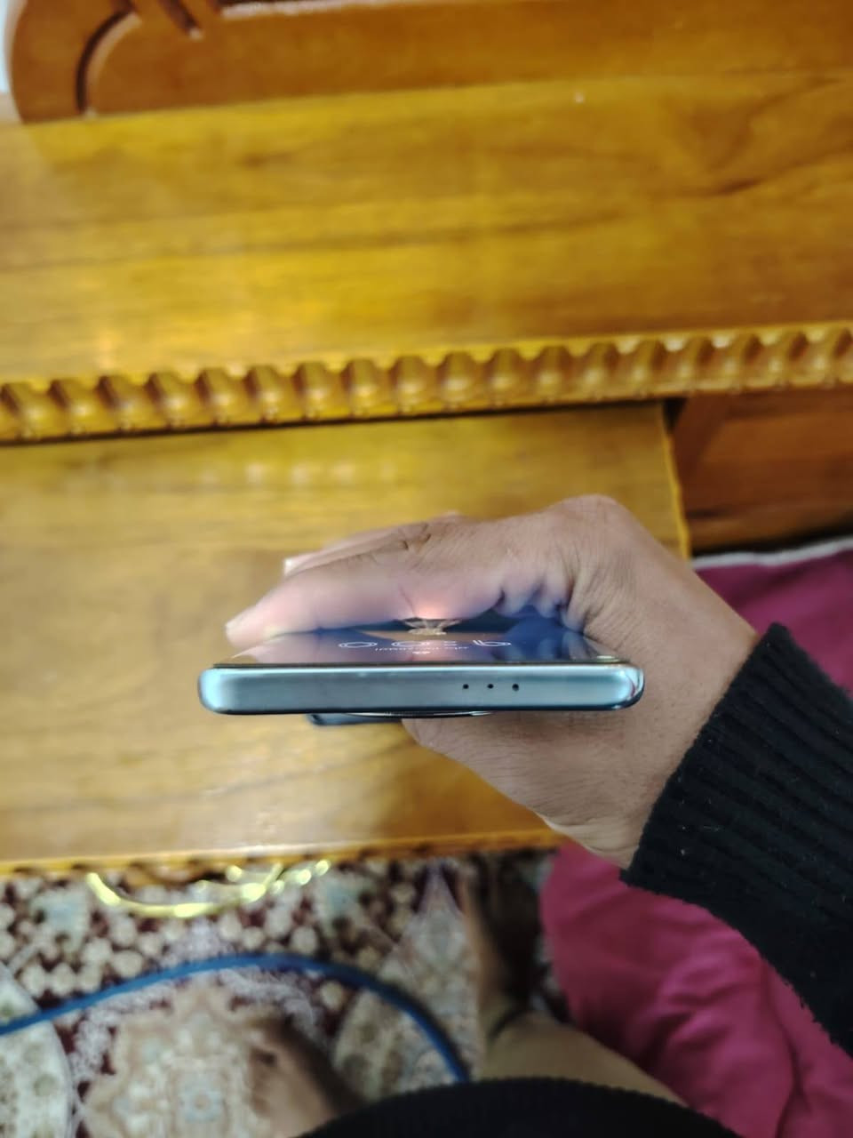 رام 12+256(***********)
