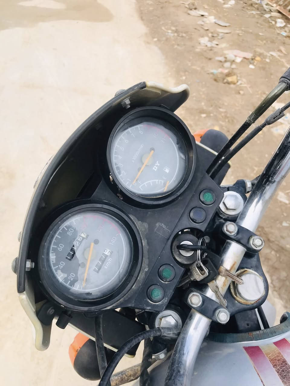 دايوان موديل ٢٠ السعر مليون و١٠٠ مكاني واسط النعمانية  الاتصال *********** او ***********
