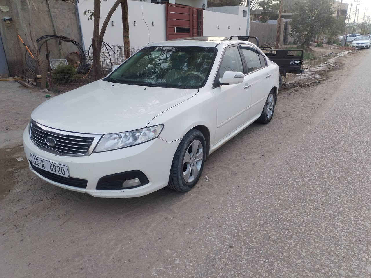 سلام عليكم كيا ابتمه 2010 خليجي مكيته الفين دوش بيه جاملغ امامي مبدل وهلالت اثر خياس مسوينهن سعر 120 وبيه مجال ***********
