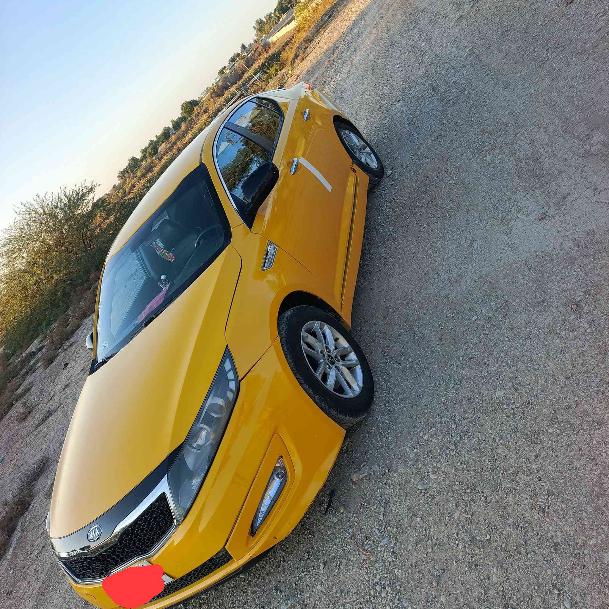 السلام عليكم كيا اوبتما مديل 14السياره تخبل خط واحد غاز صدره وره كدام كله جديد تبريد عوزه بس غاز تخم تاير جديد هستوني شادهن   رقم الهاتف ***********
