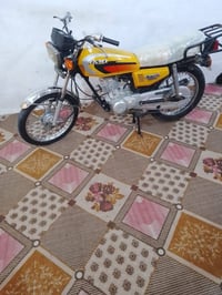 دراجه يراني البيع 07767375968