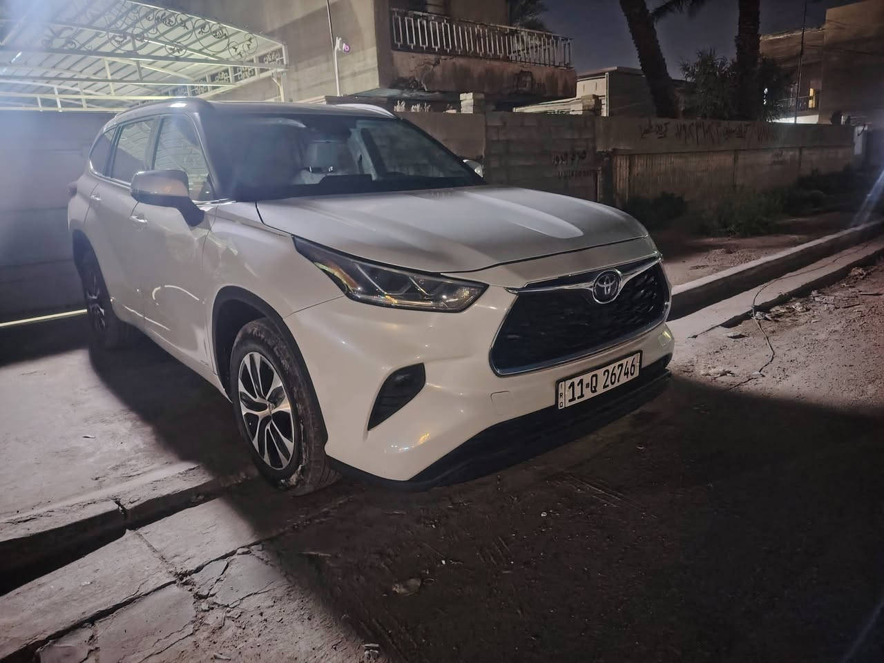 السلام عليكم للبيع هايلندر وارد امريكي هايبرد فول مواصفات سبعة راكب كشنات منفصل فتحة سقف بردات جانبية صور الحادث مرفقة بالمنشور مكان السيارة بغداد للأستفسار ***********
