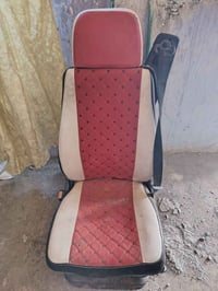 يوجد كشن مان صقر جديد للبيع سعر 250 07709465301