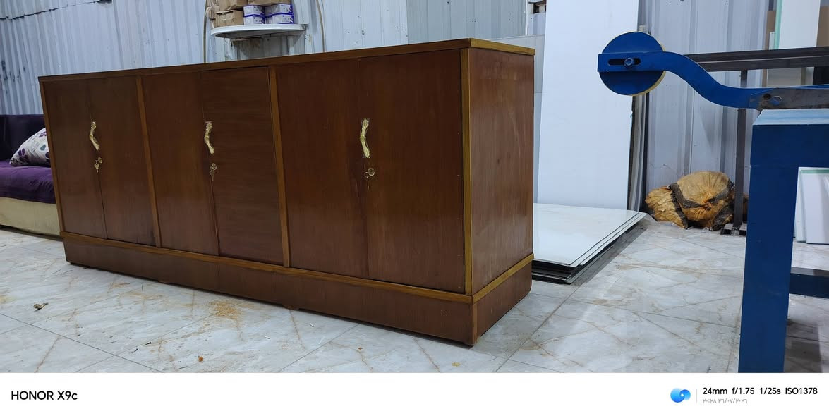 سلام عليكم باترينا +بوفية صاج ثقيل
سعر باترينة 60 بي مجال 

سعر البوفية 135بي مجال 

عنوان بعقوبة الرحمة قرب افران دبي 

للتواصل ***********

يوجد توصيل بكروة 🛻
