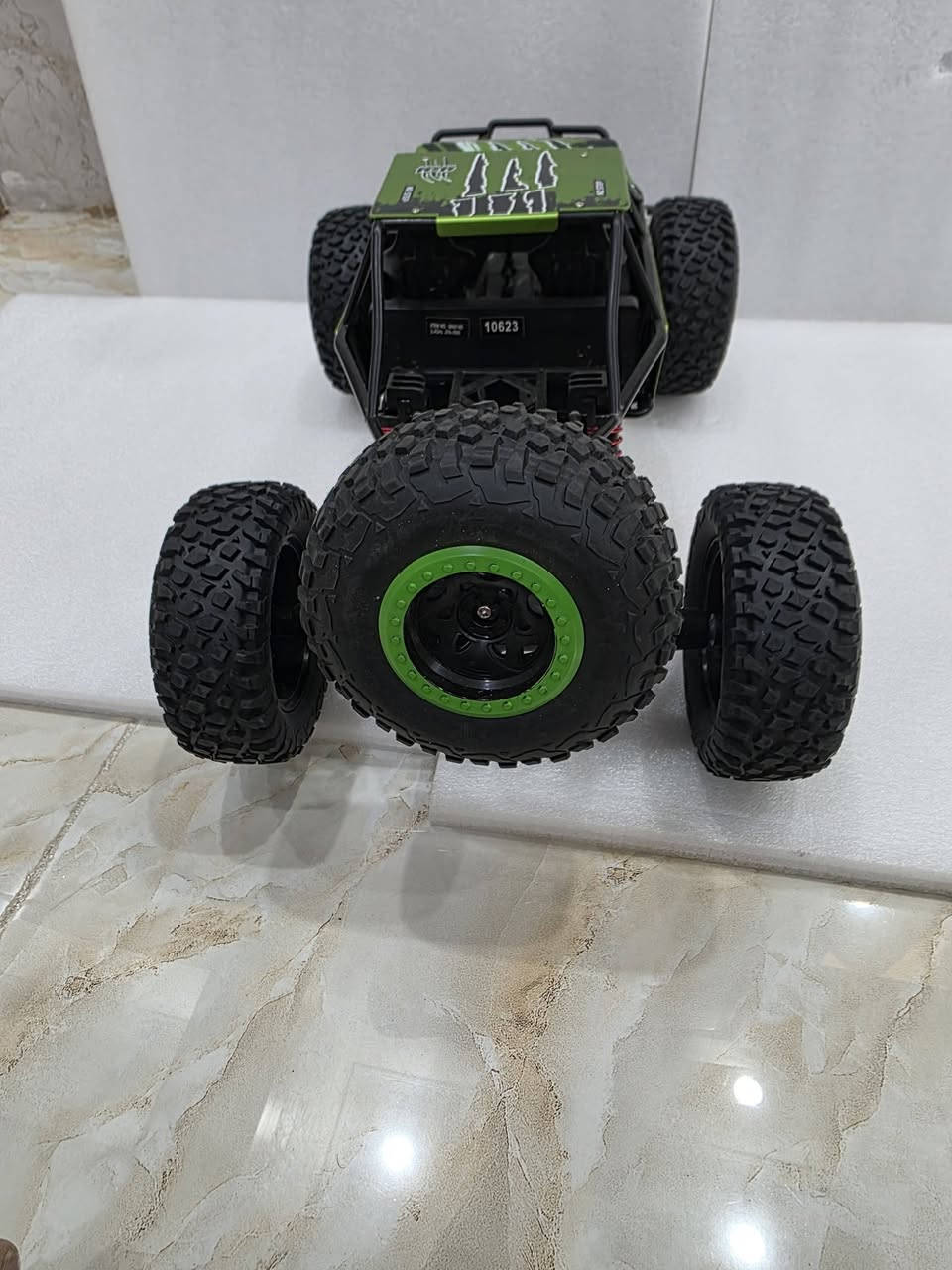 سيارة قياس 40cm نقص الريمونت متوفر


**إذا كنت صاحب هذا الإعلان وتريد حذفه لأي سبب، رجاءا أرسل رسالة إلى الدعم الفني**