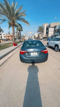 للبيع كورولا 2016 وارد امريكي الاتصال 07856787701