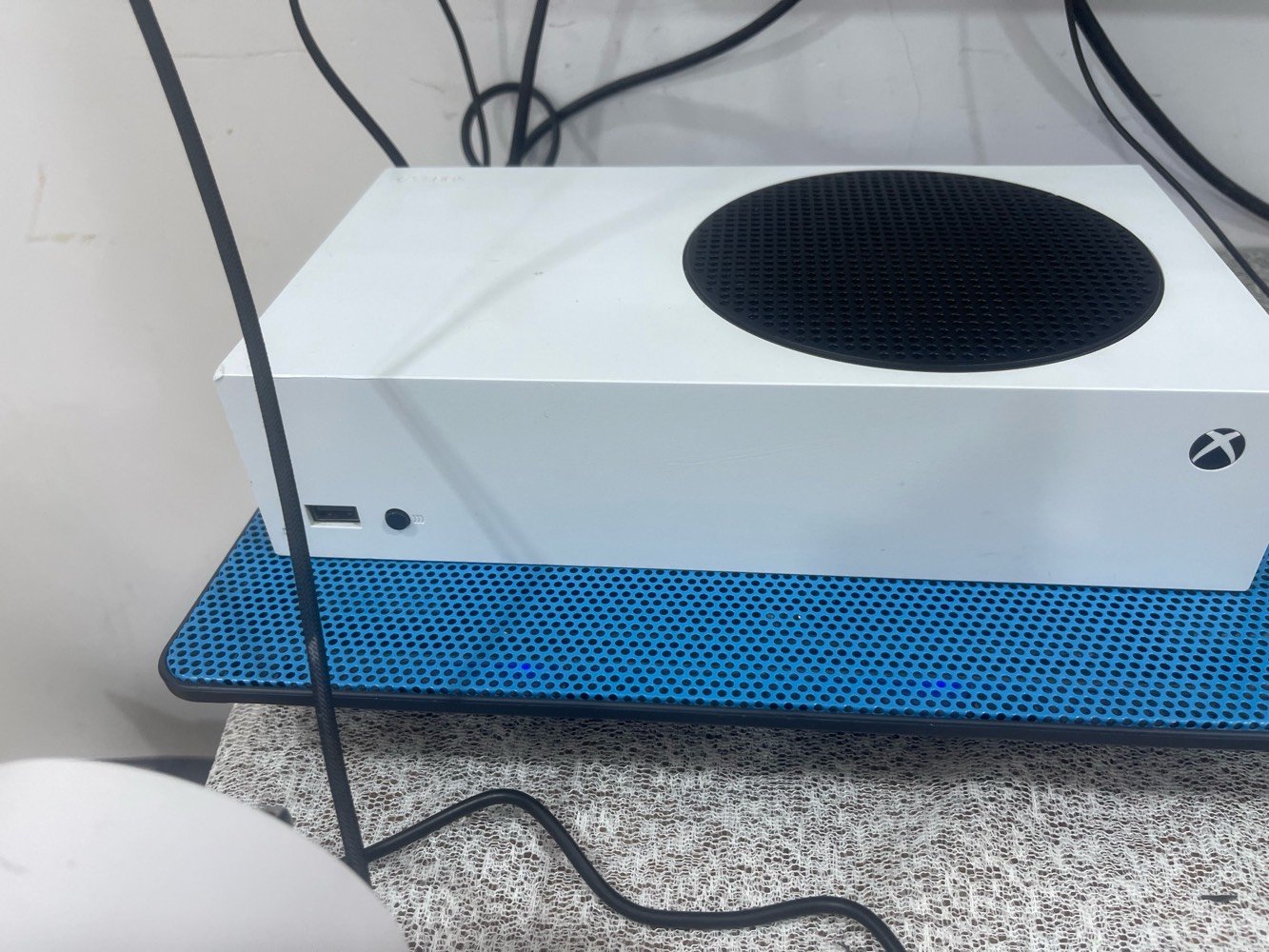السلام عليكم،

للبيع Xbox Series S بحالة ممتازة جدًا، نظيف جدًا وما مفتوح برغي، شغال 100% وما بي أي مشكلة.

💰 السعر: 400 ألف دينار

📱 للجادين فقط، التواصل واتساب على الرقم: ***********

🎮 الجهاز نظيف ومكفول بالفحص.