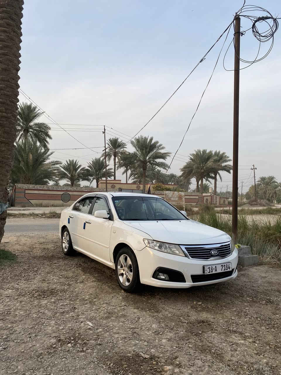 السلام عليكم كيا اوبتما للبيع 2009السياره كامله زوج تايرات امامي جديد وحداديه امامي جديد واخلفيه نص عمر باتري جديد منضومه تبريد جديده بلكارتون سستم سماعات جدد شاشه وكامره للعلم الساره خليجيه رقم بابل انكليزي بسمي بيه جاملق تبديل بدون دواخل وبيه ملاحضات بصيطه السونار مرفق بلمنشور مكاني بابل سده الهنديه  رقمي ***********السعر 120وبيه مجال
