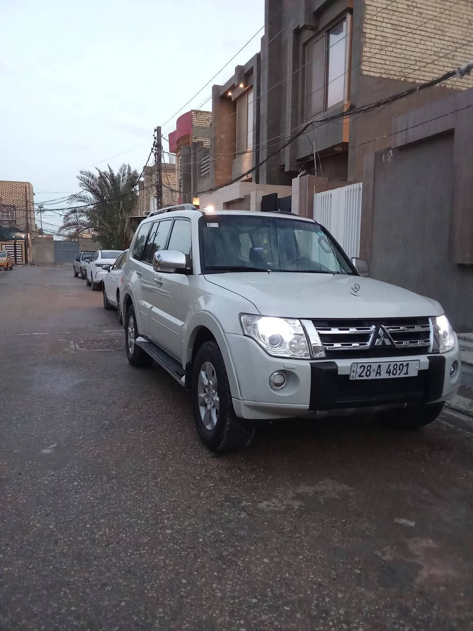 سلام عليكم باجيرو مديل 2009كفاله عامه كير محرك او حداديه جدد ع الشرط تخم تاير جديد فول مواصفات حبتور دواخل جديده كهربائيات كل شغال تبريد شغال سعره 135او بيه مجال مكاني نجف للاستفسار رقمي ***********واتساب فقط
