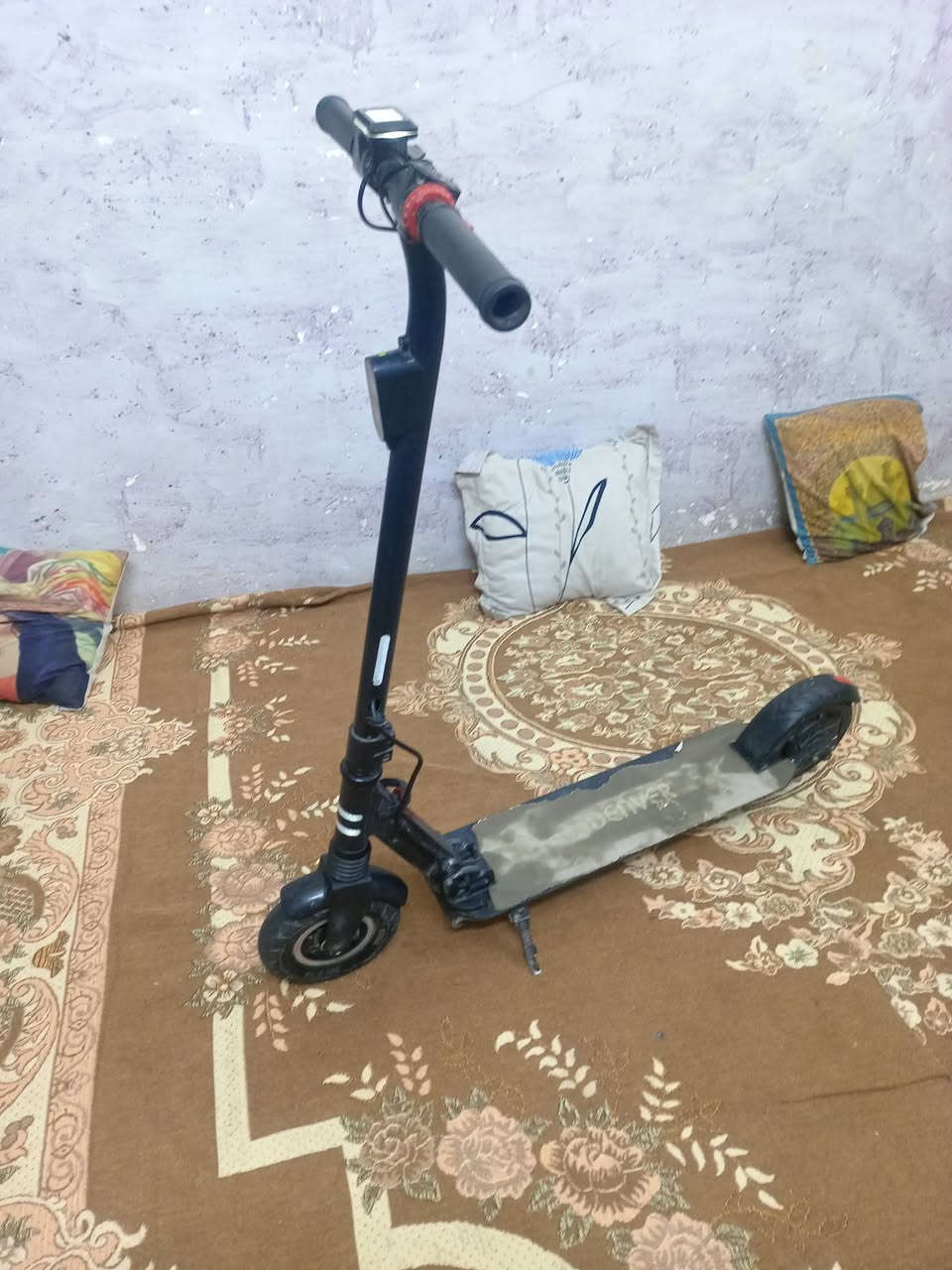 بايسكل ياباني سكوتر شحن باله للبيع المكان كربلاء للاستفسار الاتصال ***********
