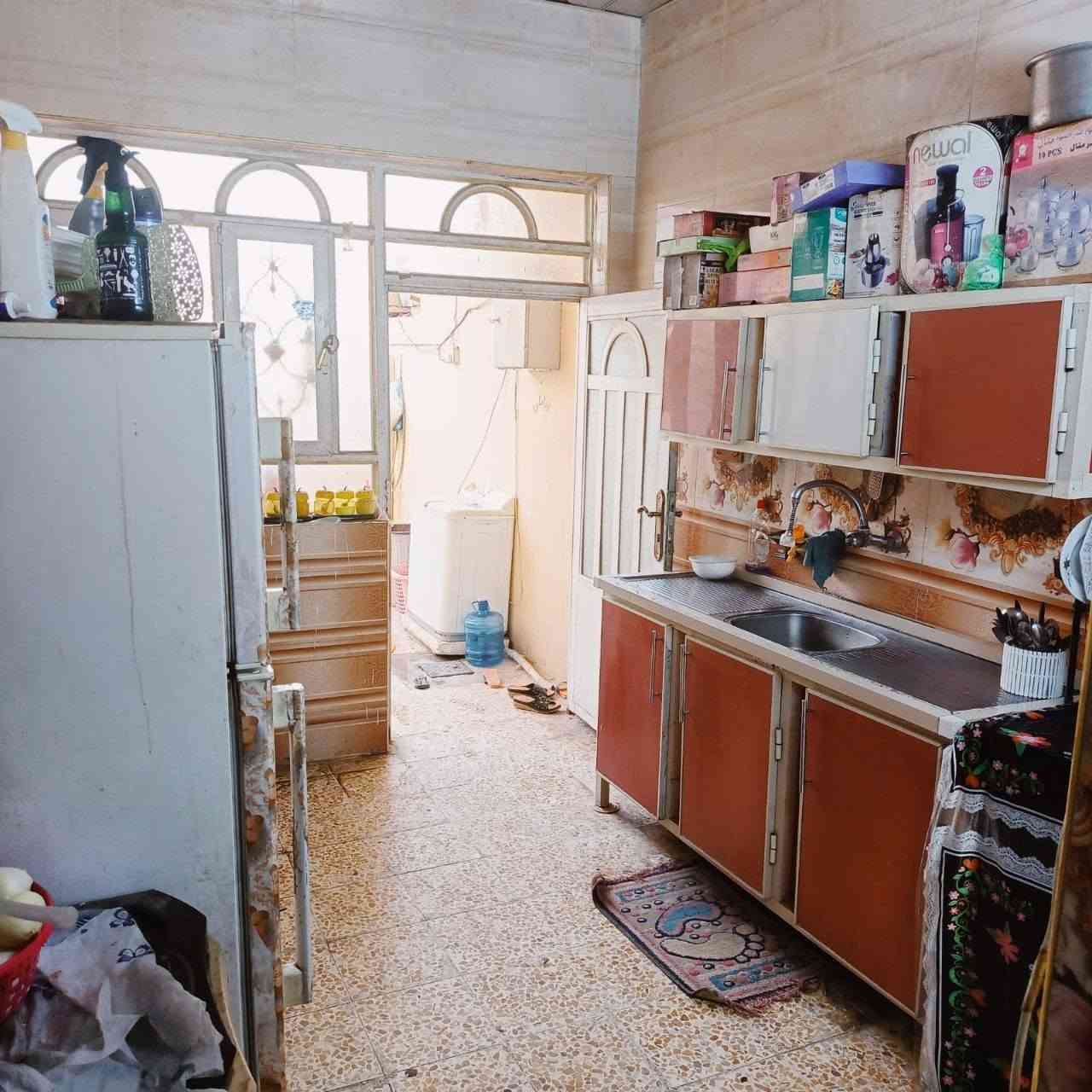 متوفر بيت رهن سراميك وسقوف ثانوية والبيت نظيف من جوه بسعر 15 المكان السهلة شارع معمل الدبس السهيلية الثانية للاستفسار واتساب ***********
