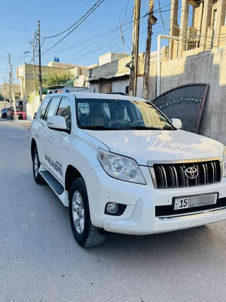 السلام عليكم 
برادو للبيع موديل 2010 
مكفوله عده شبر صبغ بلتكمه جه سايق  اثر طلقه وشبر بارد بلباب الخلفي مثل ما موضح بلسونار 
محرك 4 سلندر 2700
تبريد 3 قطع 
7 راكب
تخم تاير جديد 
كشنات جلد بلادي 
هوك خلفي
تحكمات استيرن جهتين 
حساسات خلفيه + اماميه
مخرج كهرباء
مري شفط 
اشاير بلمري 
كامره خلفيه + شاشه 
مواصفات البرادو المعروفه 
سياره كامله ونضيفه مابيها كل نقص 
السعر 215وبيها مجال 
مكان السيارة في بغداد
(غير متواجد على الفيس )
للاستفسار اكثر لاتصال على الرقم 
***********
***********
