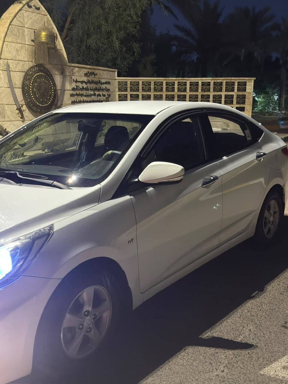 للبيع 
سياره اكسنت موديل 2013 
ماشيه 155 km
كير مكينه (مكفولات)

السعر 90 وبيها مجال 

الرقم: ***********
