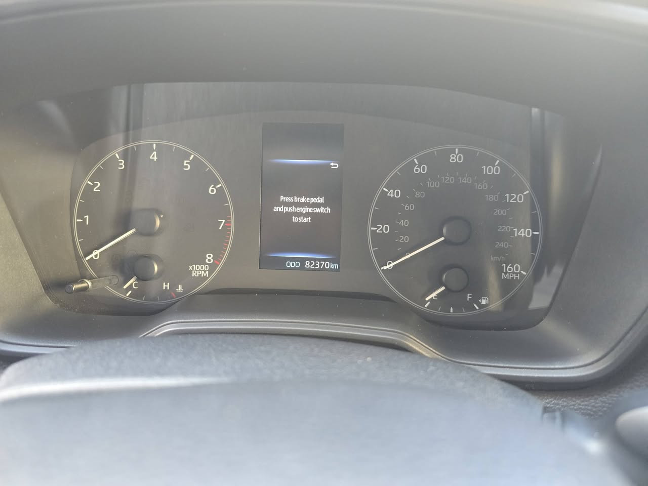 كورلا كروس 2023 LE
وارد امريكي 
محرك 2000
مرقم اربيل باسمي 
حادث موضح بالصوره تبديل جاملغ بلادي وبنيد بارد فقط 
دخول ذكي دبل بصمه
تحديد سرعه 
رادار 
تبريد قطعتين 
تحديد مسار 
كامره خلفيه 
اشاير بالمري 

السعر 17.500$ وبيها مجال


**إذا كنت صاحب هذا الإعلان وتريد حذفه لأي سبب، رجاءا أرسل رسالة إلى الدعم الفني**