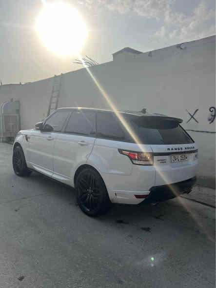 السلام عليكم 
سيارة فخامة رنج روڤر 
بو فروتنئ 
موديل 2016 sport 
فول مواصفات 
داتاشو دوسك كهرباي درگهـ شفت 
مكينه ٨  فول مواصفات تاير جديد
رقم سنوي جديد 2030 
سياره سر ناڤيمه تحويل شرت 
كير مكينه شرت  سياره بئ مصرف اكجار 
سياره اكجار بئ صبخ بئ زربه كلين تايتل 
جهـ زاخو. 
رقم تلفون *********** 
سعر 305 ورقه مجال زاخو
