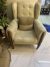 تخم • كرسي • الدوره الصحه