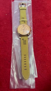 ساعة • للبيع