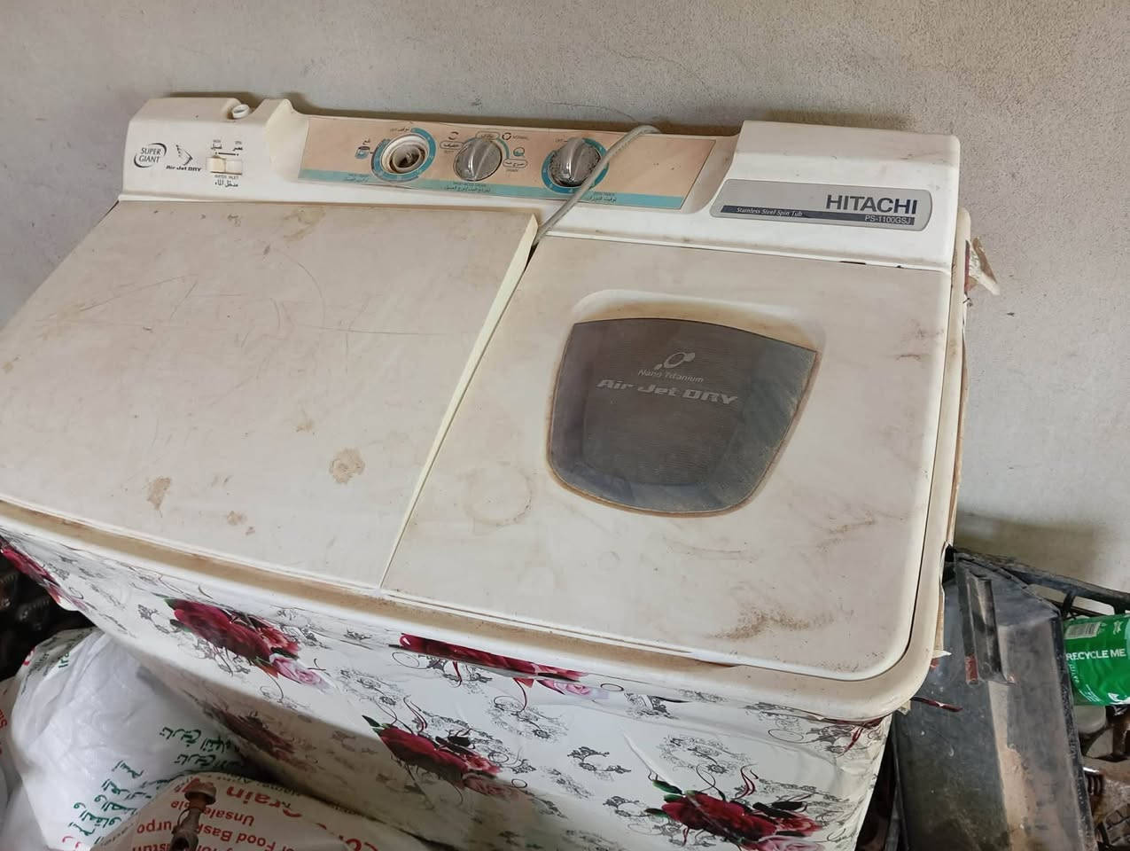 ثلاجه كونكورد 40 الف 
غساله هيتاشي 45 الف 
شغالين مابيهم شي 
بهم مجال عنوان كوكجلي


**إذا كنت صاحب هذا الإعلان وتريد حذفه لأي سبب، رجاءا أرسل رسالة إلى الدعم الفني**