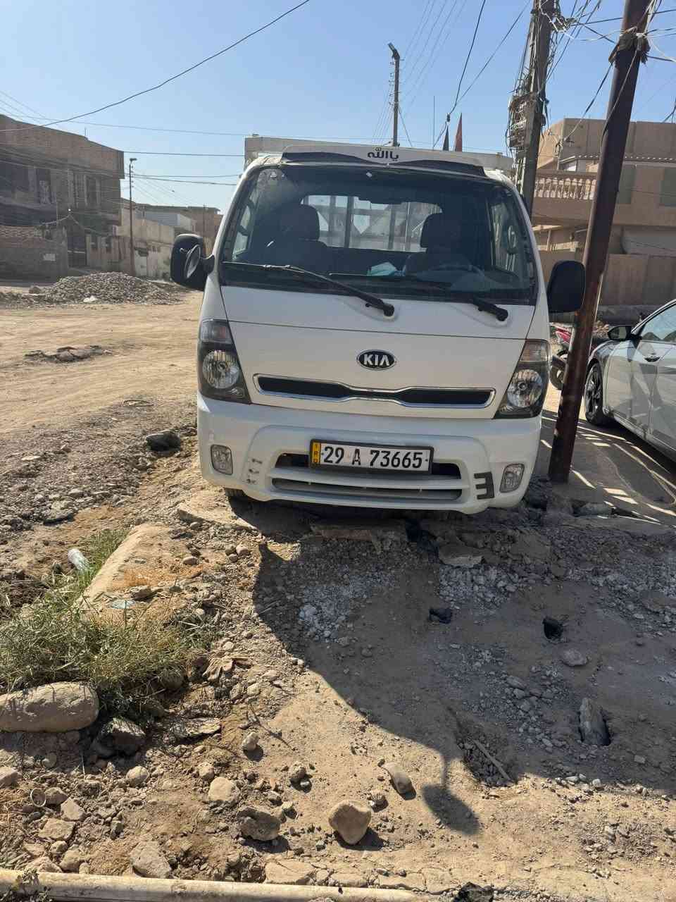‏سلام عليكم ￼كيا فحل /2018/مسكر كير محرك تبريد جديد تاير محور مكان حله السياره بسمي الرقم /***********

