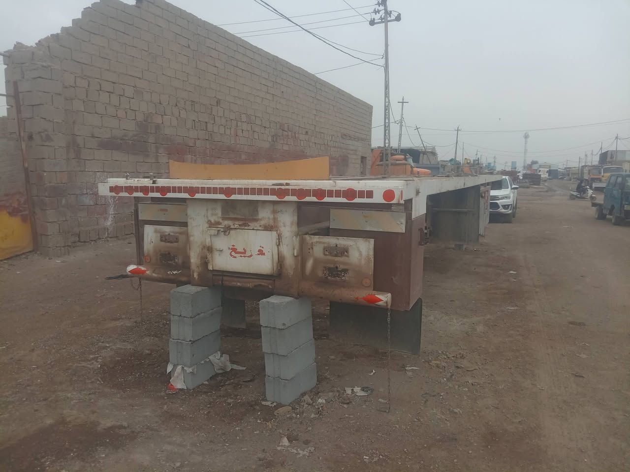 للبيع شاصي عربانه ١٦ كامل جديد مكفول من كسر وفطر طول ١٢ ونص  سعر ٢٥ ورقه وبيه مجال مكان الفلوجة ***********
