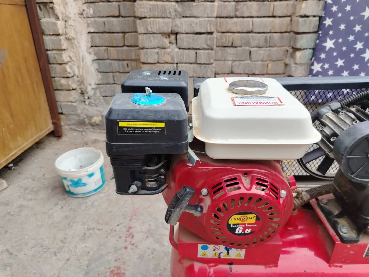 متاح تاروسه هواء حجم ١٠٠ لتر
صناعه هنديه من( ماركت شانك الهنديه)
اول تبديله دهن لها
مواصفات (كهرباء +بانزين +ماطور ٢ احصان نحاس +نضام عزل +تحتوي علئ كاكات عدد ٢ +مخرج هواء+ماطور البانزين عل وضع الشركه)
س ع ر ٤٥٠ الف وبيها مجال استخدامها شهر  واحد استفسار خاص او الاتصال عل رقم ***********
