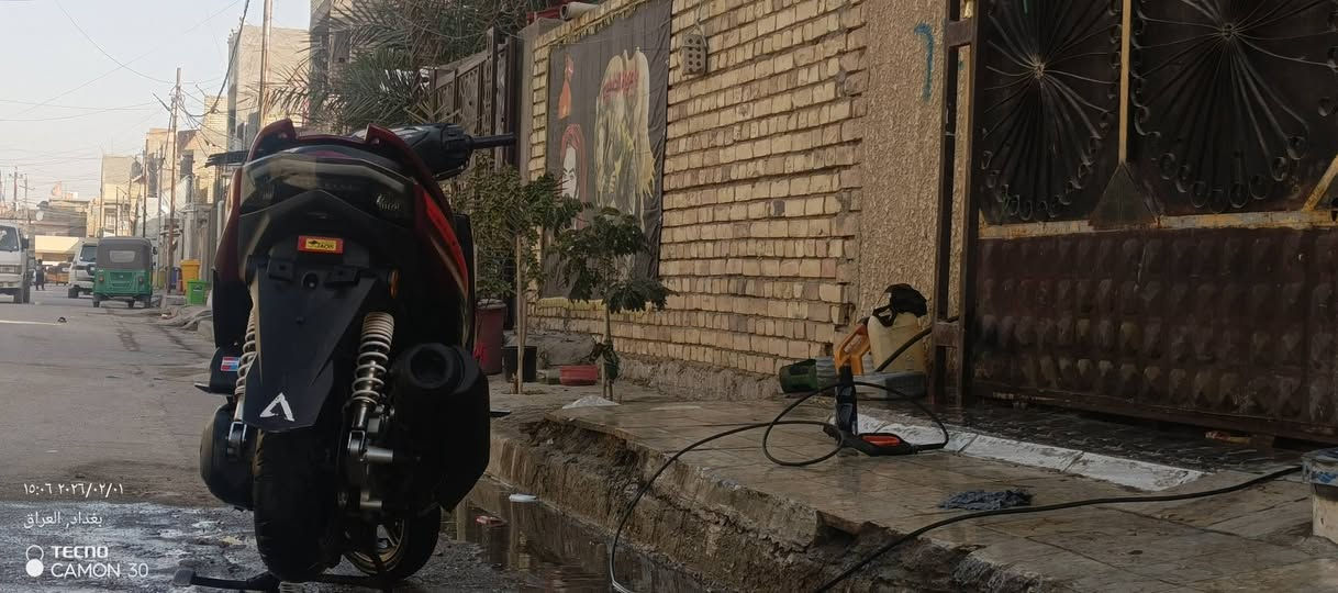 سلام عليكم سكنس شمعه وارد كوري 2016 كفاله عامه من كلشي كهربائيات كلها شغاله مكينه خرسه ونكره كل وقت لو احمر مميز قليل كلش اكو منه بريكات دسك امامي خلفي تايرات جدد تايوان ربع مذب عليهاا
العنوان بلديات 
الرقم *********** 
السعر اتصل وخادمك
