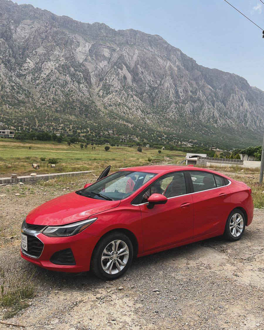 شوفرليت كروز موديل 2019 
 رقم اربيل بأسم شركه سنويه 2027
السيارة نضيفة

عداد المسافة 73 الف mi الفئة  LT

 مواصفات
-كير أوتو + عادي
- كشنات جلد احمر
- كشن السائق كهربائي
كشنات تدفئة
 نظام ABS
- مانع انزلاق
-حساس أطارات 
- كامره دواره
-شاشه اعطال
-ويل كب 
-اوتو ستوب
-مثبت سرعه 
-فول تحكم ستيرن
بلوتوث + aux + usb
- جنطة بصمه
 محرك 1400 تيربو 
مكان السياره النجف الاشرف
واتساب. ***********
