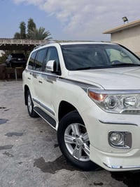 لاندكروز • بريم • ٢٠١٣