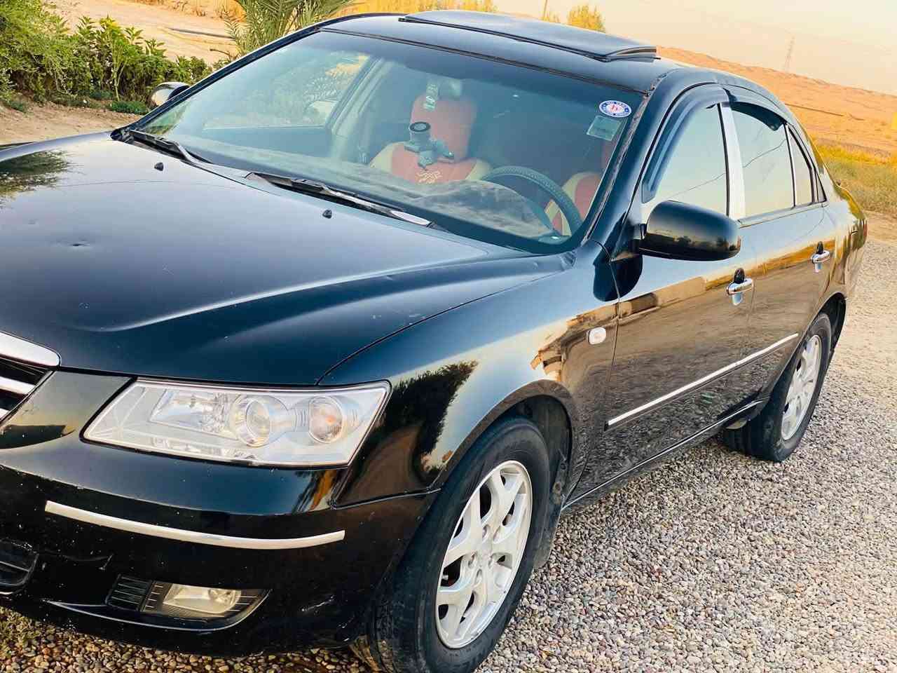السلام عليكم
سوناتا (ادوات-مگصوص) 
موديل 2008 
محرك گير شرط 
تبريد ثلج 
تخم تاير جديد 
سياره كامله ما بيها نقص تشغل وتمشي 
باقي التفاصيل اتصل وتدلل 
السعر 42$ وبيها مجال بسيط 
نقد فقط 
‭***********‬
مكان السياره صلاح الدين /المسحك
