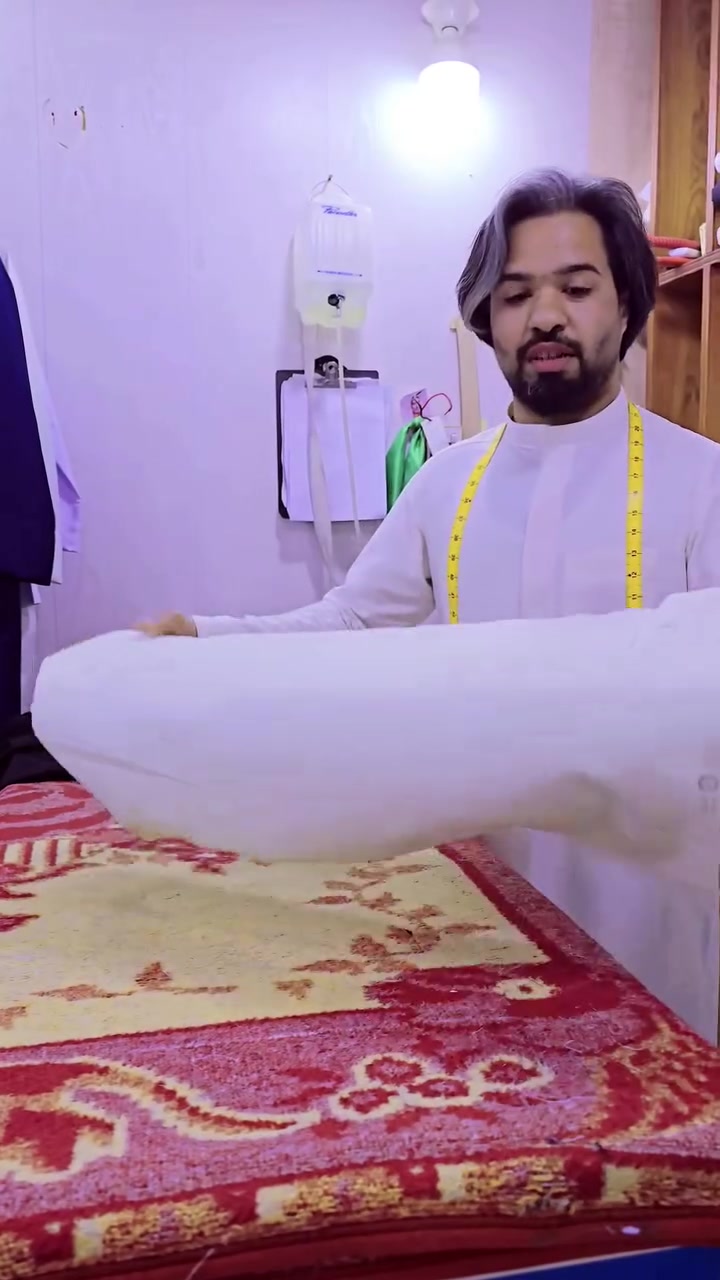 اللهم صلي على محمد وال محمد 
نورونه بالمحل....🧿🪡🧵✂️
الموعد( 5 ) ايام وتكمل وتاخذون عيونه
*********** رقم🧿🧿 @إشارة
