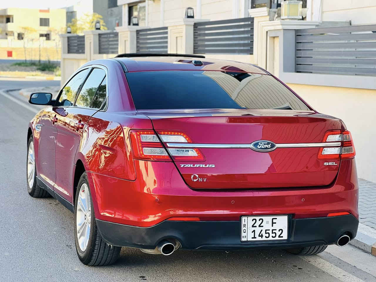 السلام عليكم
فورد تورس 2013 خليجيه شركه نيڤا 
#السعر ( 117 ) $ ورقه
للاتصال ***********
بيه باب سائق صبغ فقط والسونار مرفقه
فول فول مواصفات SEL
سقف اسلايت ( الفتحه )
محرك V6
ماشية 200 ميل
شاشه جبير 
دواخل عسلي جديد
 حجم محرك 3500 
كير محرك بشرط
دبل صالنصه
كشنات كهرباء     
وثبيت سرعه 
شاشه
تحكمات استيرن
كاميره خلفي 
دواخل جديد
صدر امامي خلفي جديد
طخم تايرات جديده
شرط تحويل او وكاله و غرامه 
رقم اربيل جديد
 سنويه  لحد 2027
عنوان ديالي خانقين
