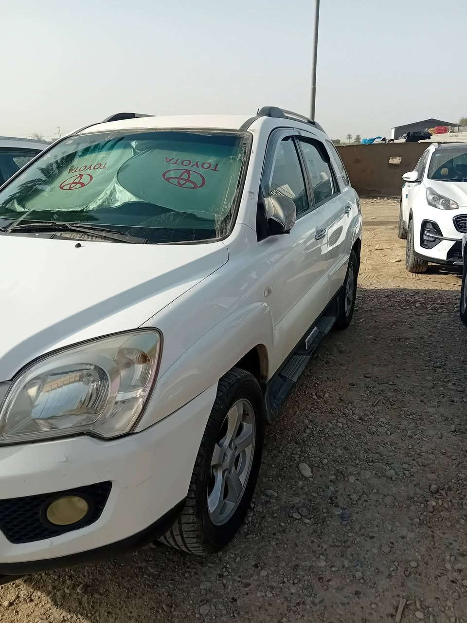 السلام عليكم سبورتج ٢٠٠٩ للبيع اليسارة خلجية بيها قطعة وحدة فقط كير محرك تبريد صدر كلها مكفولة السعر 11800$ رقم بغداد سنوية باسمي لل ٢٧ تسقط وبيها مجال بسيط للاستفسار ***********
