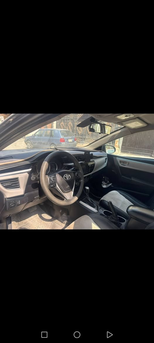 كورله البيع وارد أمريكي سياره فول مواصفات حادثه جاملغ بس مال امريكيه الباقي جراد يعني بس رش بدون معجون السونار موجود السعر ١١٠ بيه مجال انشالله ***********
