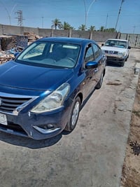 نيسان فيرسا وارد أمريكي موديل 19 السعر 65وبيه مجال 07825954388