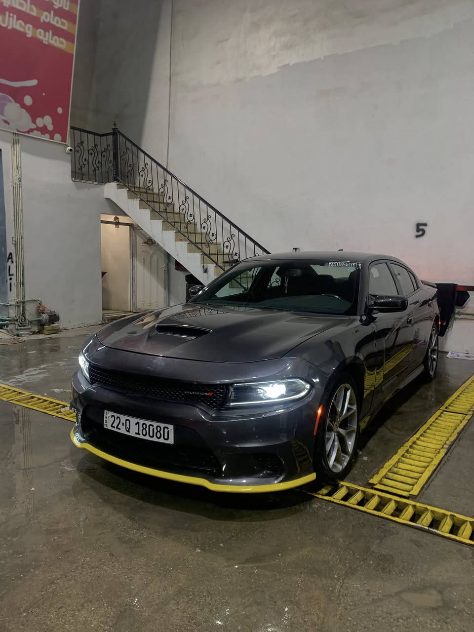 Dodge charger 2023 Gt

عداد  المسافة  ٦٧ mi الف 
حادثه  موضح بالصور 
رقم  اربيل   دخول  جديد  السياره 
 مكفوله  لغد  وشاصي وايرباگ 

سعرها  ٢٣٥$
*********** بي واتساب
