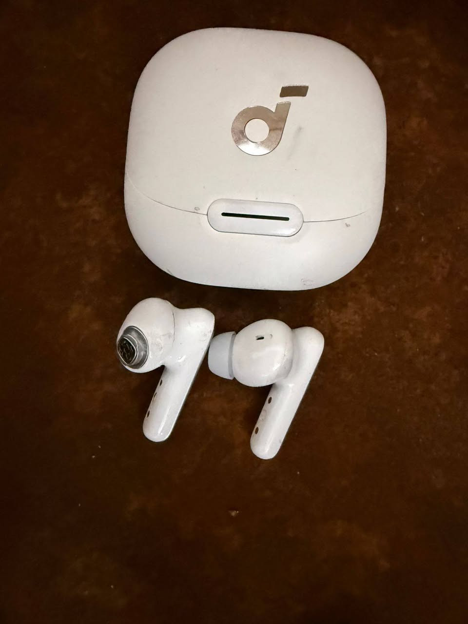 السلام عليكم
9 قطع انكر 
ابيعهم شلع شرط الشغل 
اكو بيهم كم قطعه بدون لاستيكات فقط 
السعر 150 شلع تطلع الوحده ب16 ونص عليك 
واذا مفرد كول قطعه وسعرها


**إذا كنت صاحب هذا الإعلان وتريد حذفه لأي سبب، رجاءا أرسل رسالة إلى الدعم الفني**