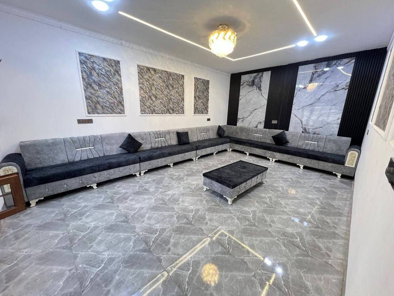 *********** معمل الامير🤝⭐ لصنع القنفات و الديوانات👍 وتجديد ومراوس الديوانات 🛫((علمأ الشغل حطاطه وانطي وصل ضمان ++ تجي وتشوف بعينك كل مرحله من العمل اضمن حقك ))) الاسعار مختلفه 70 وانتا صاعد 🛫الاسفنج والاقماش متوفر بانواع كثيره 💪✌️العنوان 🤑كركوك حي النصر 😇 بداية سايدين مركز شرطه العروبة من طرف جسر 🌉 حصو ورمل معرض ومعمل الامير⭐🤝 اهلا بكم خابرني وتدلل 🥰👀ضمان ع وصل حقيقي 👀🕺
