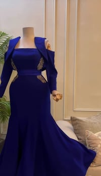 فساتين • قياس 42 • مدينة الصدر بغداد