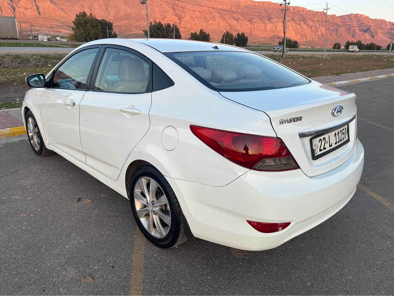 هۆندا ئەکسینت2011گیر تۆماتیک ABSناوزەرد 5بالیف  ویلکەپ 2پارجەو نیو بۆیاخ بیداخلی قنجیکی  هیە شایانی باس نیە وینەم داناوە گیرو مەکینە بەشەرت سەوتو سەر فی نیە بەس بوخاری هیە تەحویل وەکالە بەشەرت 5وەرەقە غرامەی لەسەرە دەگەرینمەوە دوای محامەلە نرخی 82مجال کم شوین هولیر ***********
*********** شقلاوة, أربيل
