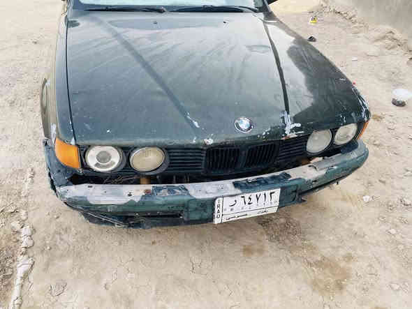 بي ام 730 رقم بغداد باسميي مشروع وطني
 مكينة 35 مكفوله هيه والكير 
رونها ناصي شرط مايعبر 2
دواخلها نضيفه مخمل مغلفه جلد
نقصها دعاميه اماميه وكسر بالخلفيه سعرها 30 وبيها مجال حگ الجيه
للاستفسار ***********
