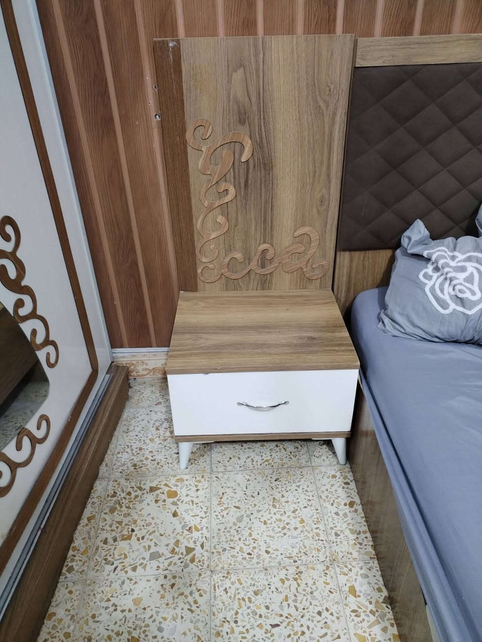 غرفة تركية للبيع
٣ أشهر من الاستعمال ٥قطع نضافة فول
السعر 250 قفل
وتساب***********
