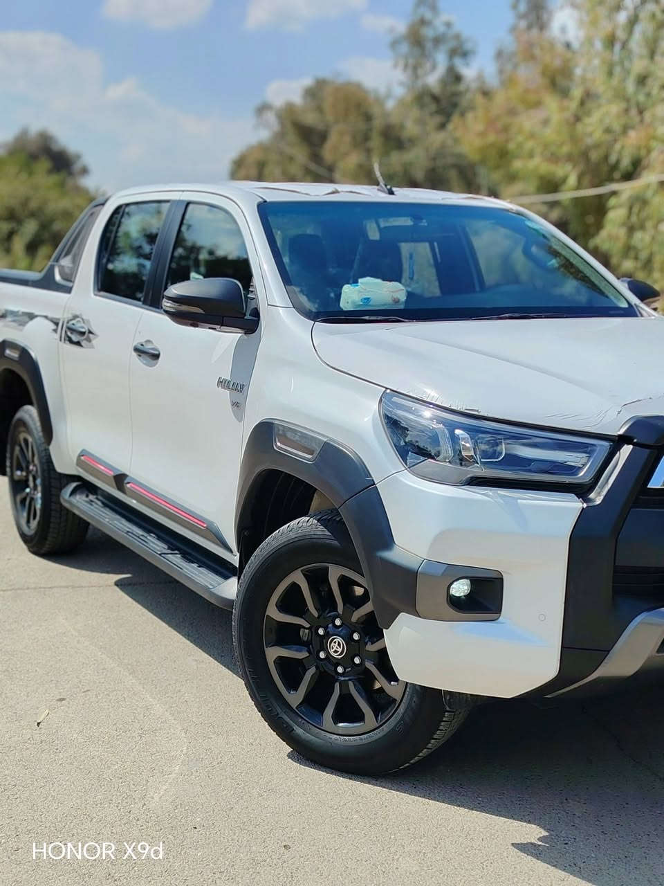 هايلوكس ادفنجر 2024 فول مواصفات كيلو متر 000 20 الف زيرو السيارة رقم اربيل باسمي تحويل مباشر السيارة جديدة بمعنى الكلمه السعر اتصال مع صاحب الرقم ***********
