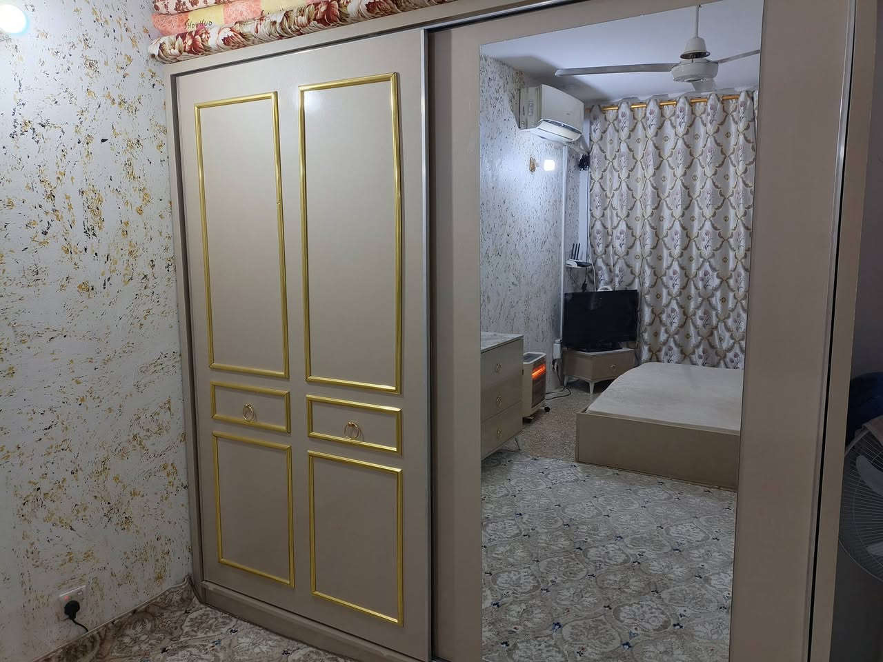 غراض للبيع الاتصال ***********
