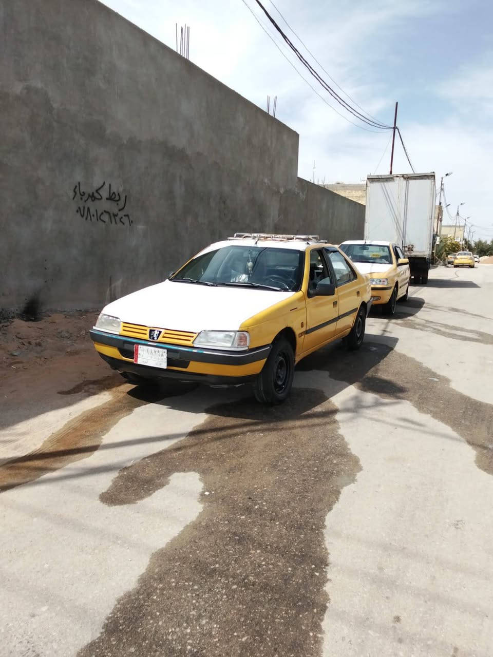 سلام عليكم
عندي بيجو روى موديل ٢٠٠٩ سنوية ساقطة 

واريد ابيعها محرك وانجي ناعم كير اوتو بل جيس محرك مكفول 

راعيه مانده عندي بس رقمه ابيع هيج مكاني نجف الاشرف 
 ***********
