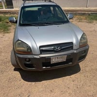 توسان • ٢٠٠٩ • تاجي