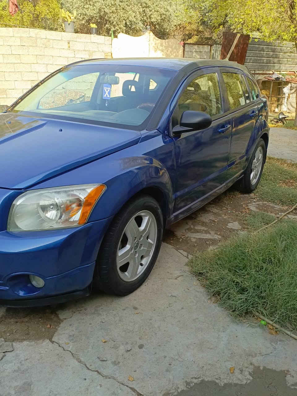 ياالله السلام عليكم دوج كاليبرموديل2009 السيارة مصبوغة عام اثر جراد مكفولة من الظربة محرك2000 وكيىر مكفولات تبريد منظومة جديدة صدر امامي وخلفي جديد السيارة باسمي رقم بغداد تحويل مباشر مكاني بغداد *********** شاشة وكامرة سعرها65
