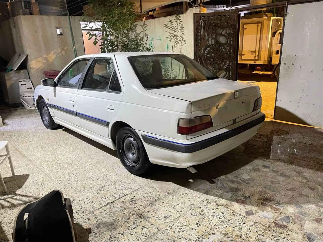 سلام عليكم سياره بيجو بارص مديل 12 بدون راعي سياره جاهزه سنويه 21 السعر 23 وبيها مجال مكاني بصره ***********
