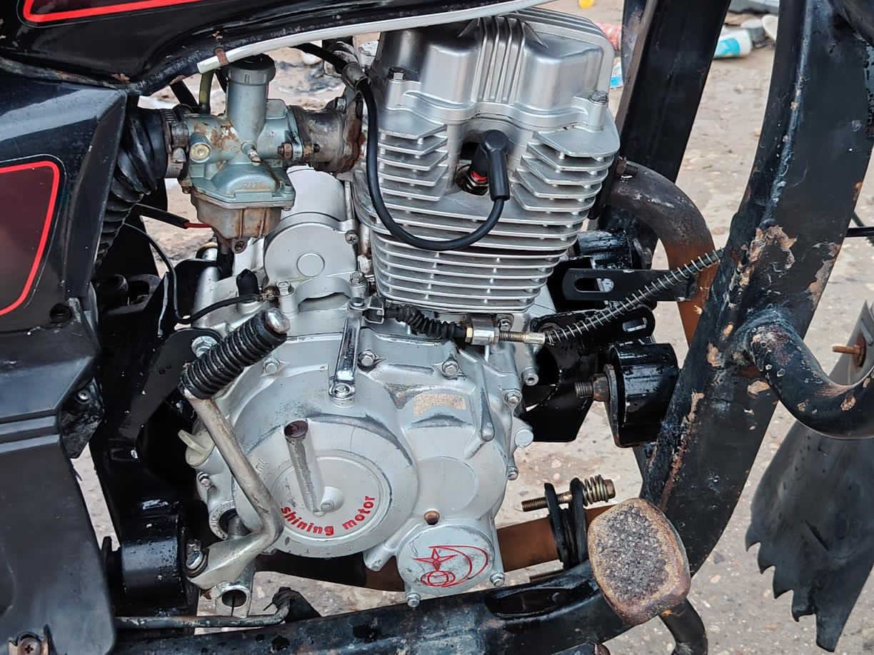 ستوته موديل 22مكينه 24رقم وسنويه مداور مباشر مكفوله كفاله عامه  أي استفسار ***********
